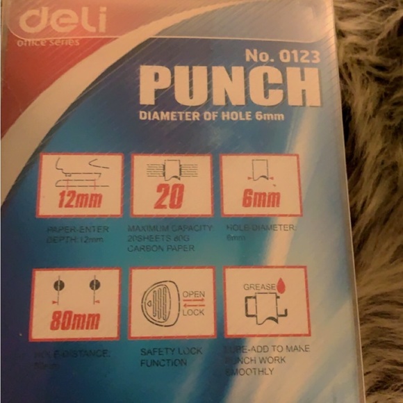 Puncher - Picture 2 of 2